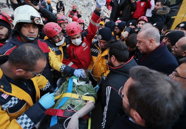 Gazeteci Serdar Akinan'ın Elazığ depremiyle ilgili iddiasına AFAD'dan yalanlama G4