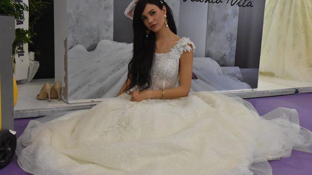 İzmir'de üretilen gelinlikler dünya pazarında