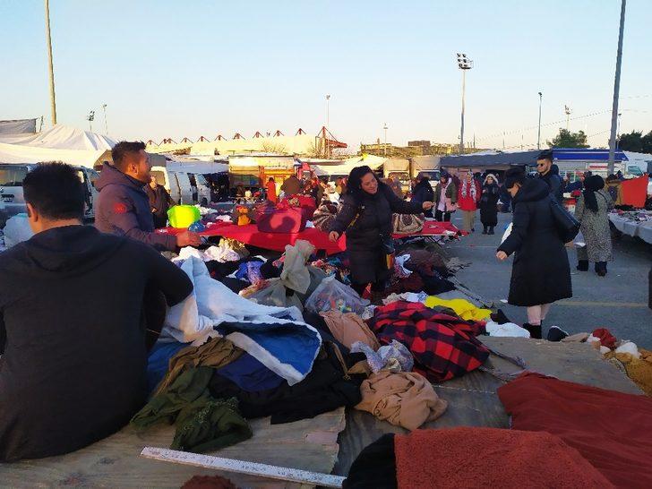 Sosyal medyada fenomen oldu! Gelenler oynamadan gitmiyor G3