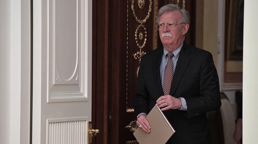 Azil s&uuml;reci devam eden Trump'a bir darbe daha!