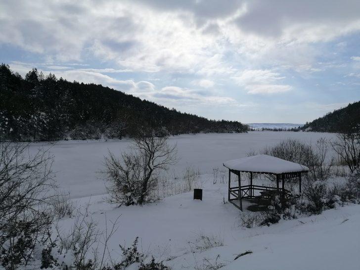 Karabük'te hava sıcaklığı eksi 10 dereceye düştü! Gölet buz tuttu  G5