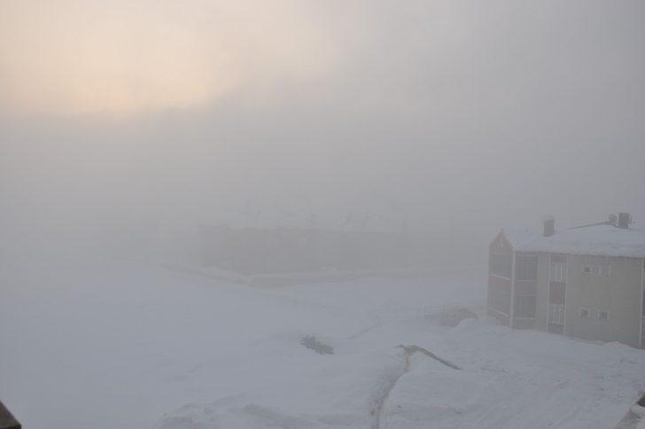 Yüksekova’da yoğun sis G1