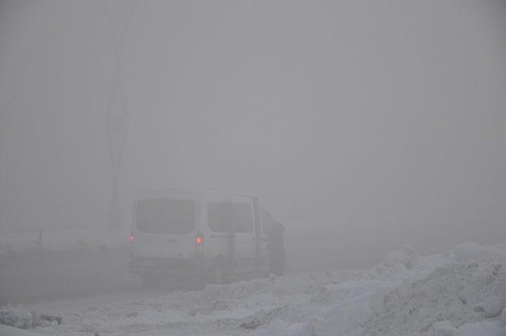 Yüksekova’da yoğun sis G2