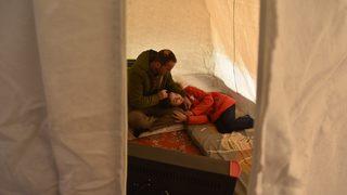 Elazığ'daki depremden sağ kurtulan Dilara o anları anlattı!