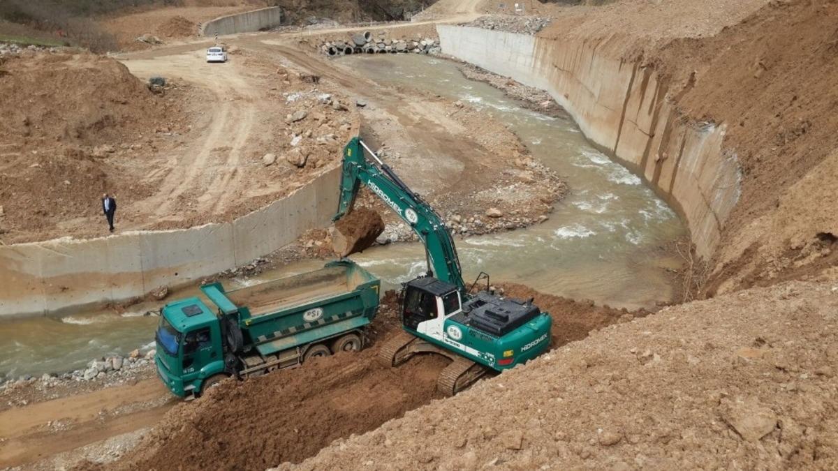 DSİ&rsquo;den fındığın başkenti Giresun&rsquo;a 8 baraj, 2 g&ouml;let