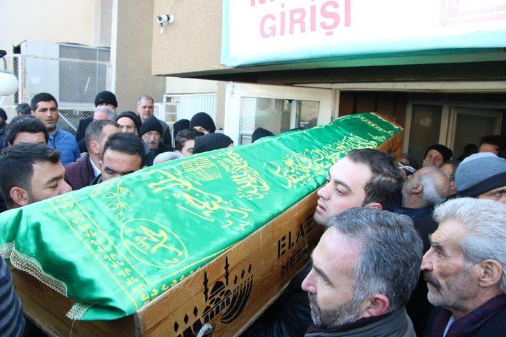 Elazığ'daki depremde ölen küçük Ömer'in son sözleri kahretti! G4