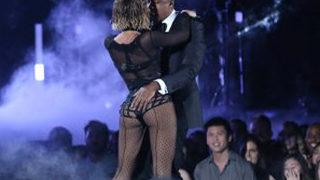 Beyonce ve Jay Z'den seksi dans