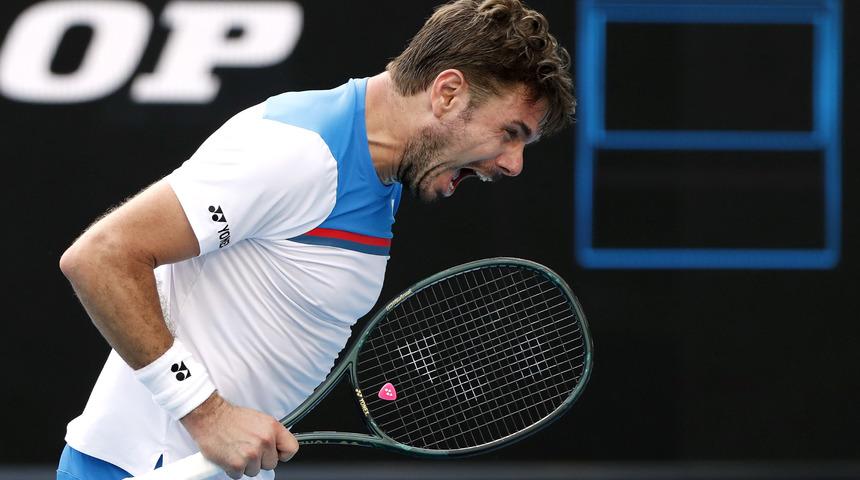 Avustralya Açık'ta eski şampiyon Stanislas Wawrinka, Daniil Medvedev'i eledi