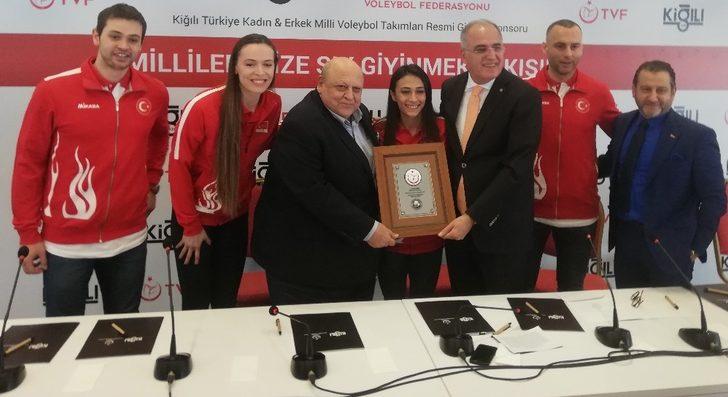 Erkek ve Kadın Voleybol Milli Takımları’na ortak sponsor G3