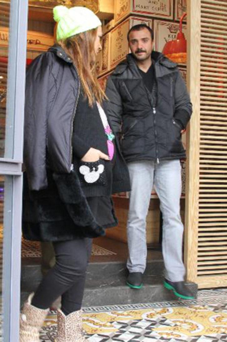 Demet Akalın: Son günler zor geçiyor G3