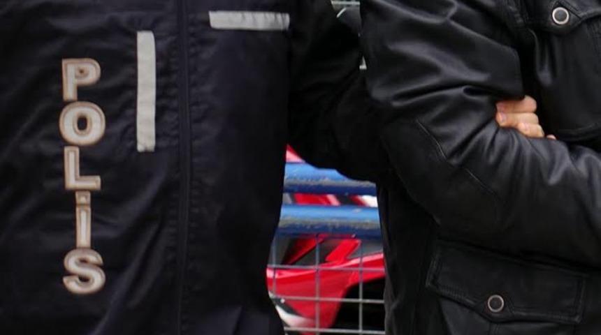 202 yıl hapis cezası olan 17 yaşındaki suç makinesi yakalandı