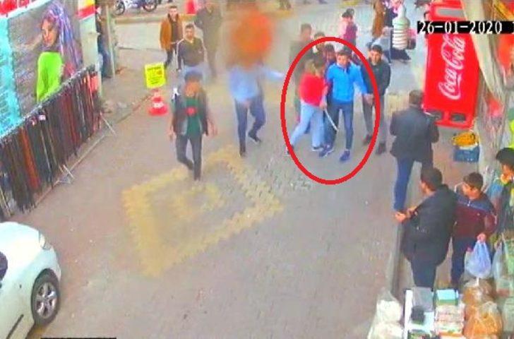Adıyaman'da şoke eden kavga görüntüsü! Döner bıçağıyla kovaladı G5