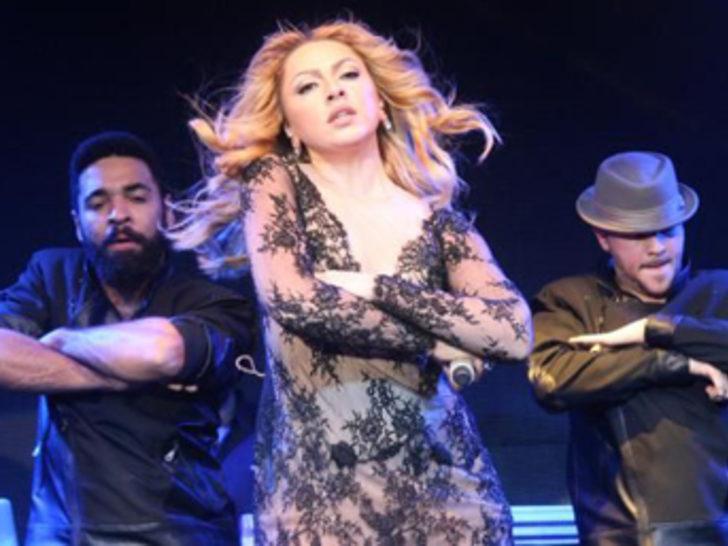 Beyaz cennette Hadise G3