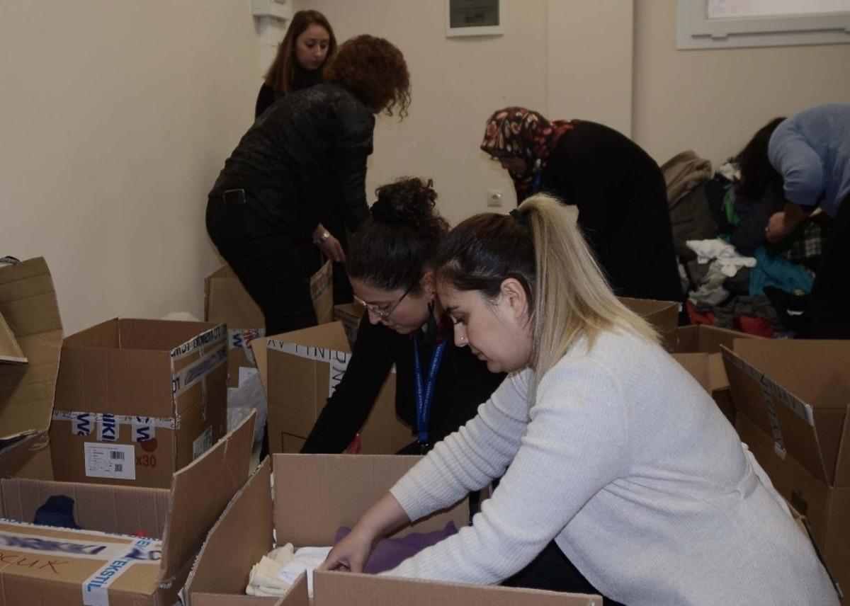 Kuşadası&rsquo;ndan Elazığ ve Malatya&rsquo;ya g&ouml;n&uuml;l k&ouml;pr&uuml;s&uuml;