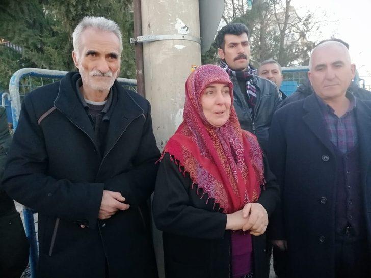 Enkaz altından sağ olarak kurtulmuşlardı! Korku dolu anları anlattı: Son basamak kala... G3