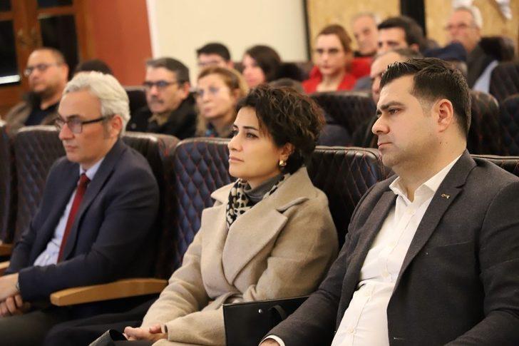 Turgutlu’nun tarihine ışık tutan konferans G2