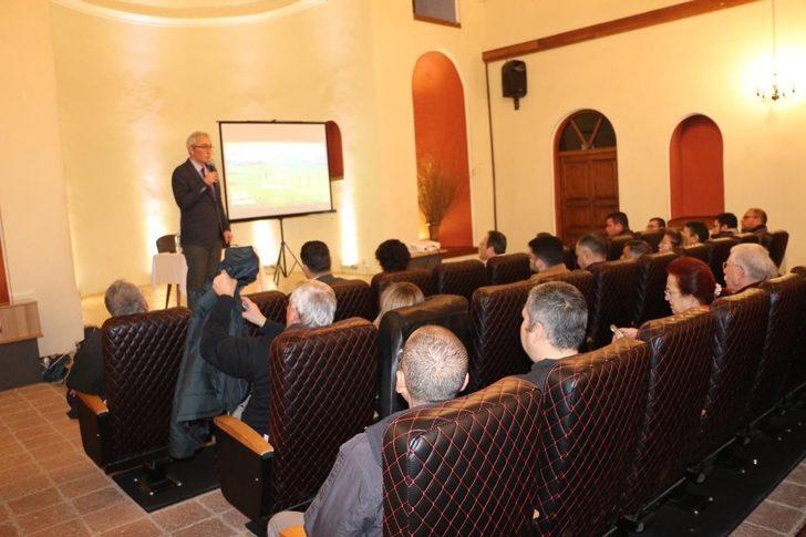 Turgutlu’nun tarihine ışık tutan konferans G3