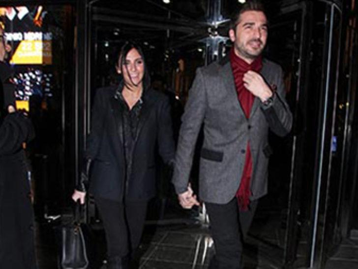 Engin Altan Düzyatan aileye girdi G1