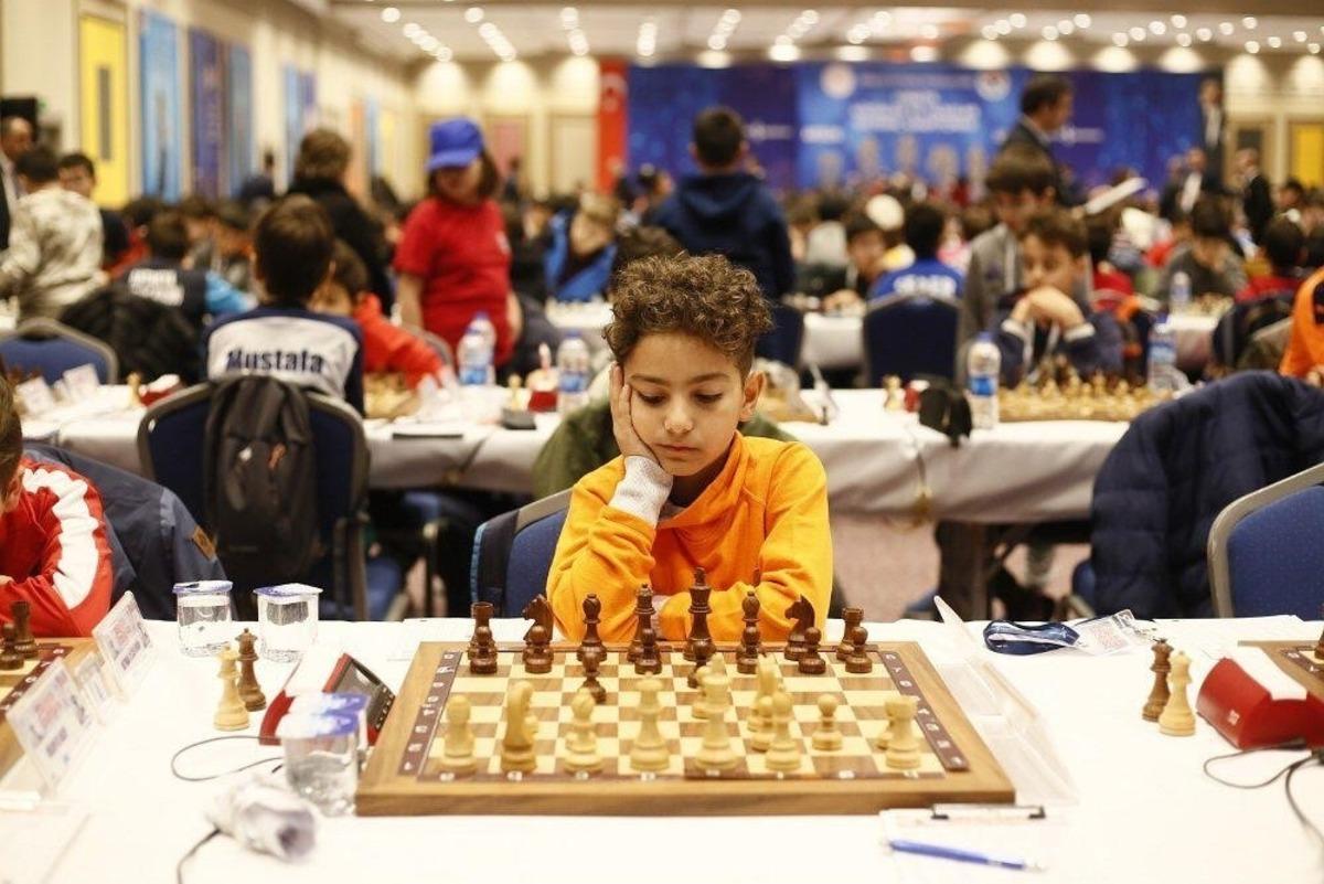 Sanko Okulları sporcusu satran&ccedil; milli takım havuzunda