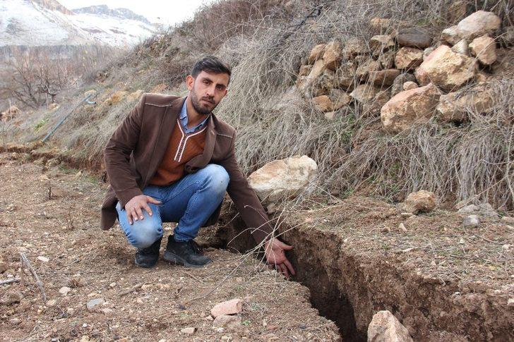 Adıyaman’da deprem sonrası oluşan dev çatlaklar korkutuyor G5