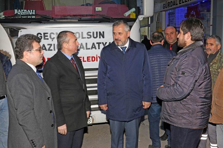 Bafra’dan yardım tırları dualarla yola çıktı G2