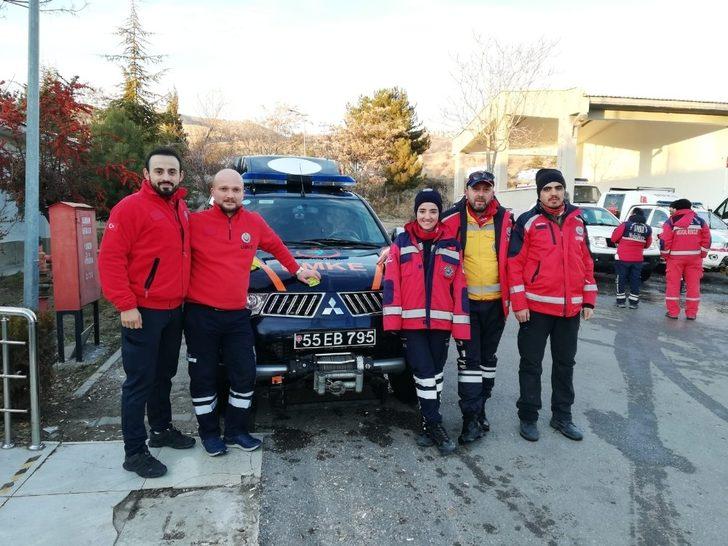 Samsun UMKE Ayşe Yıldız’ın 29 saat sonra enkaz altından kurtarılmasına ortak oldu G1