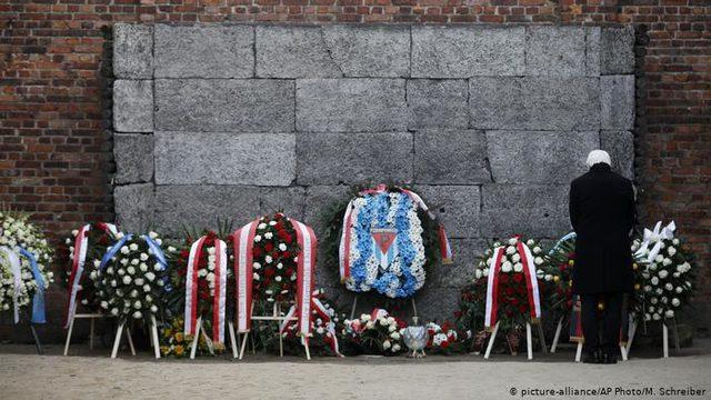 Auschwitz'de tarihi sorumluluk: Holokost kurbanları anıldı