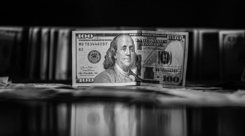 Ağustos ayında vadeli döviz hesabına en yüksek faiz veren banka hangisi? Dolara hangi banka ne kadar faiz veriyor?