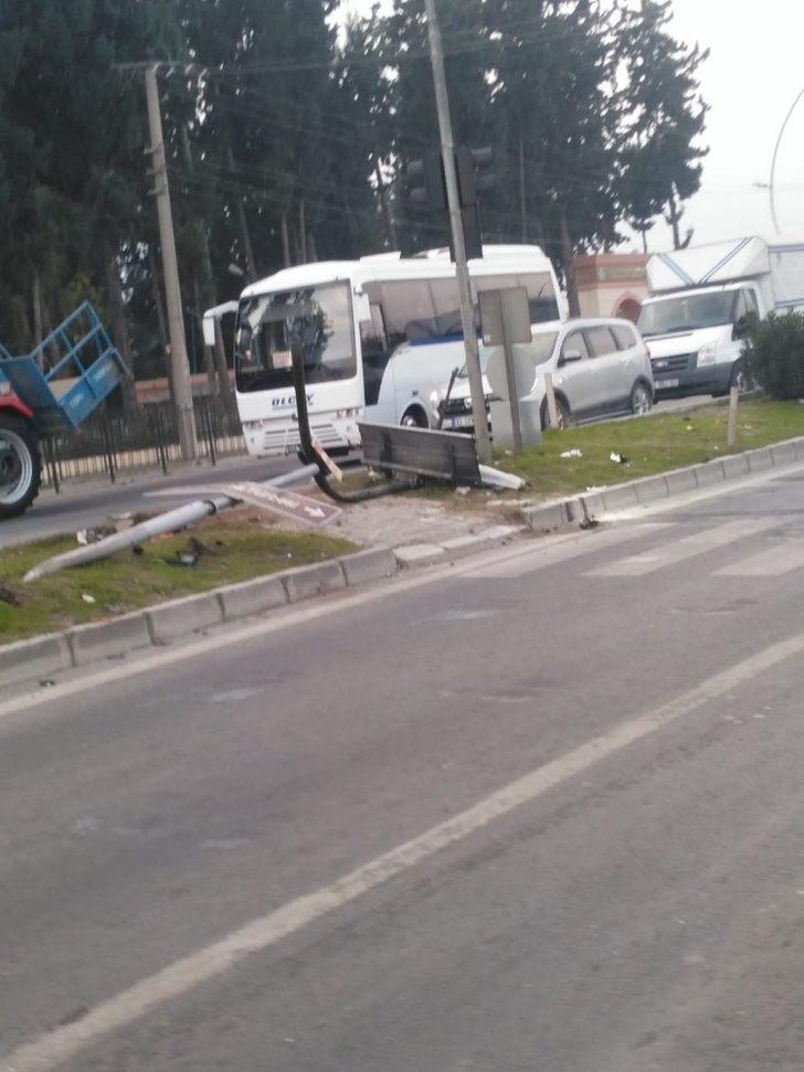 Tarsus’ta trafik kazası: 2 yaralı G3