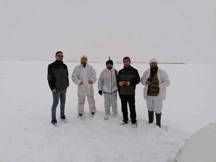 Muş’ta yaban hayvanlarına yem desteği G2