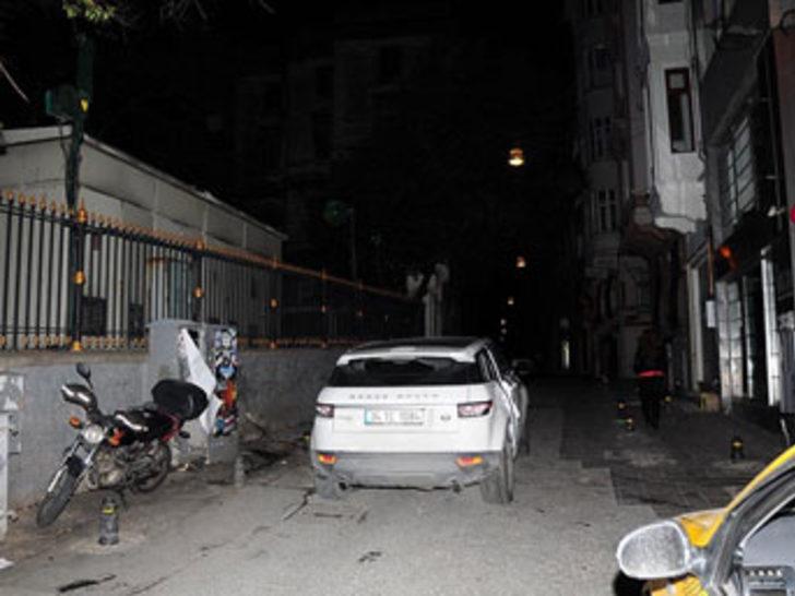 Hande Yener'in hızına sevgilisi yetişemedi G4