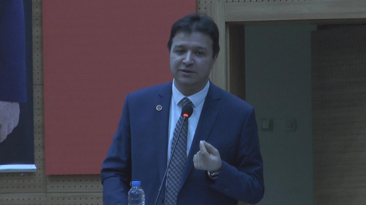 Mahmut Arıkan: &ldquo;H&uuml;k&uuml;met deprem hadisesini kapatmak i&ccedil;in elinden geleni yapıyor&rdquo;