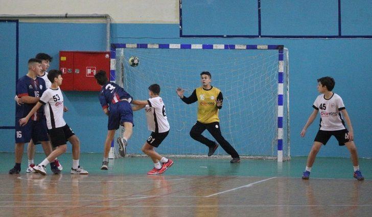 Hentbol heyecanı Manisa’da başladı G3