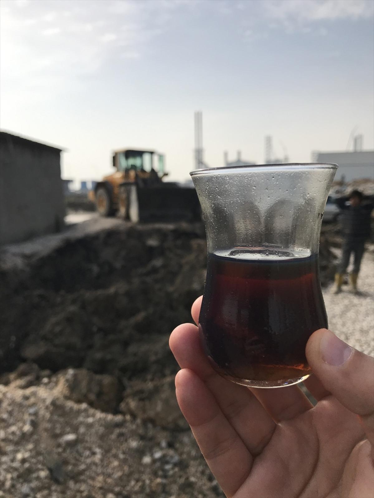 Adana'da ka&ccedil;ak akaryakıt operasyonu! 2 saatlik &ccedil;alışmayla ortaya &ccedil;ıktı