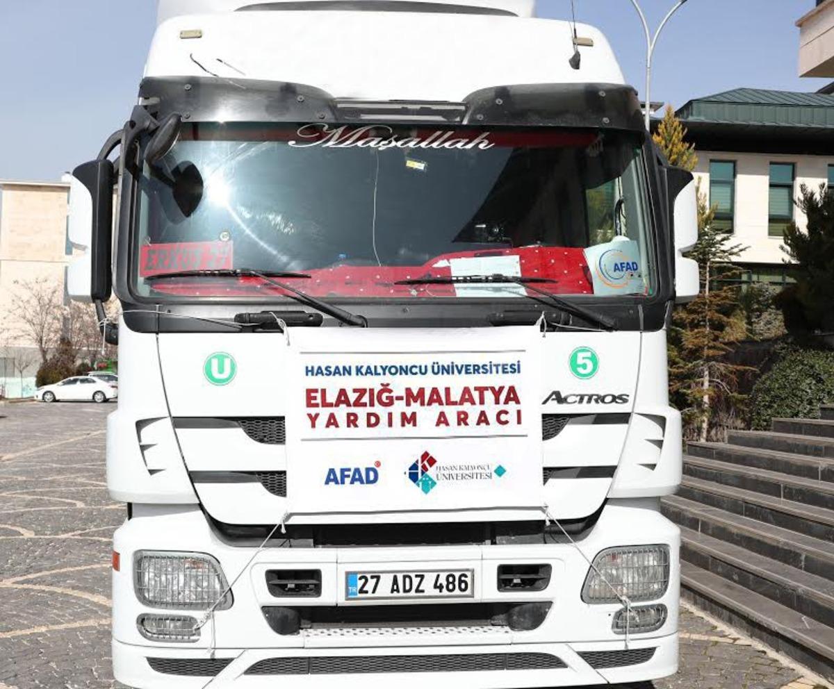 HK&Uuml; &Ouml;ğrenci Kul&uuml;plerinden Elazığ&rsquo;a uzanan yardım eli