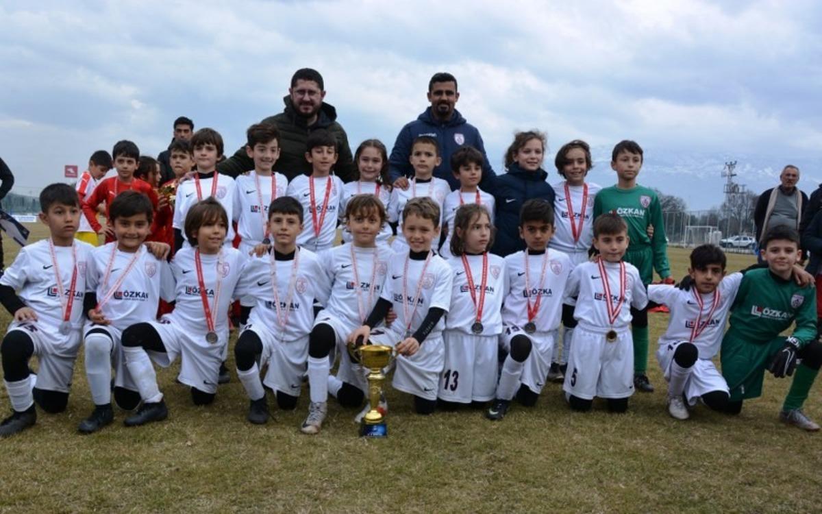 Yunusemre&rsquo;de 4. Geleneksel Minikler Futbol Turnuvası başladı