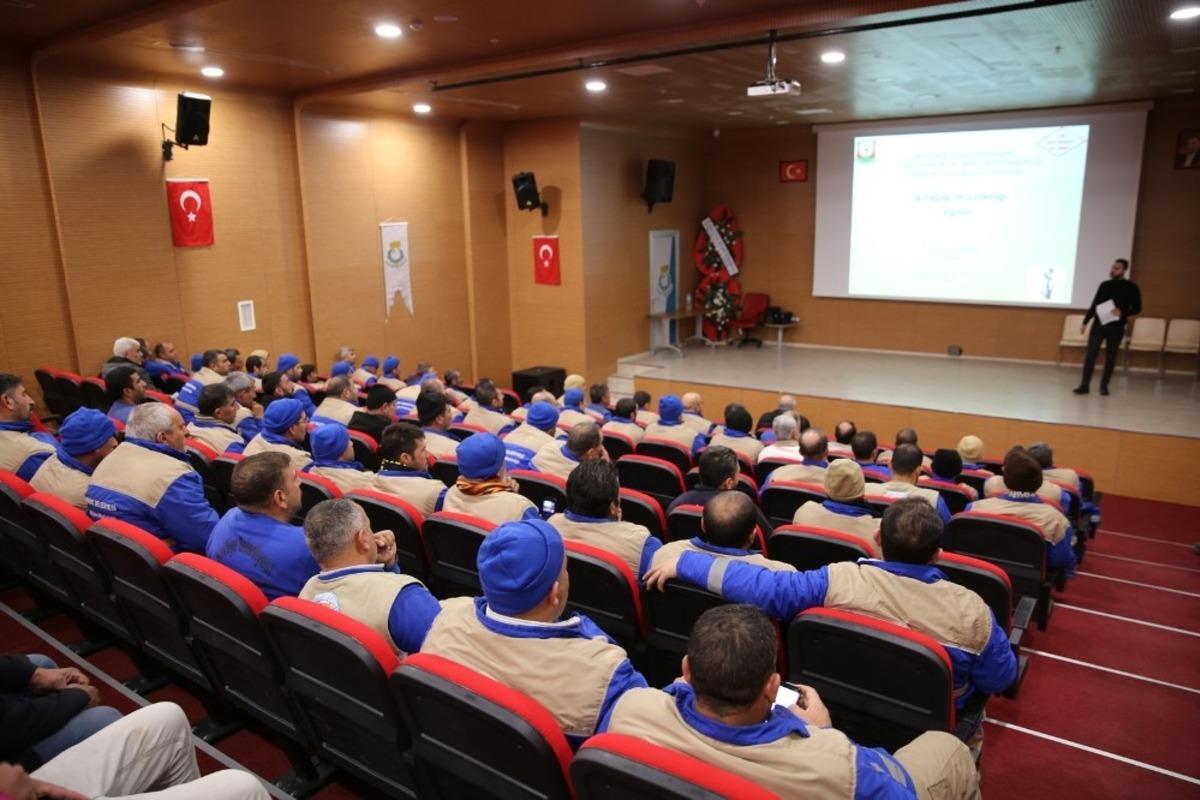 Haliliye&rsquo;den temizlik personeline iş sağlığı ve g&uuml;venliği eğitimi