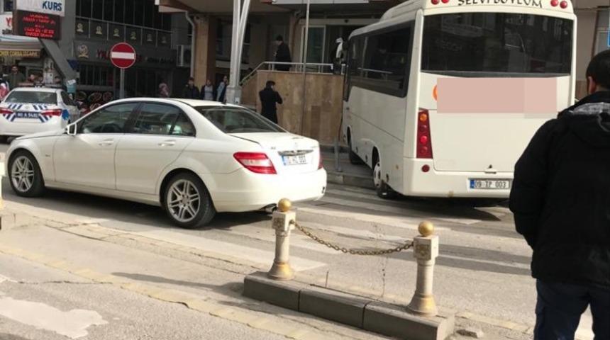 Tokat Emniyet M&uuml;d&uuml;rl&uuml;ğ&uuml; &ouml;n&uuml;nde korkutan kaza