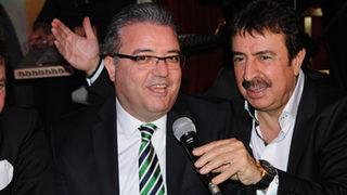 Ünlüler korosu bir arada sahnede