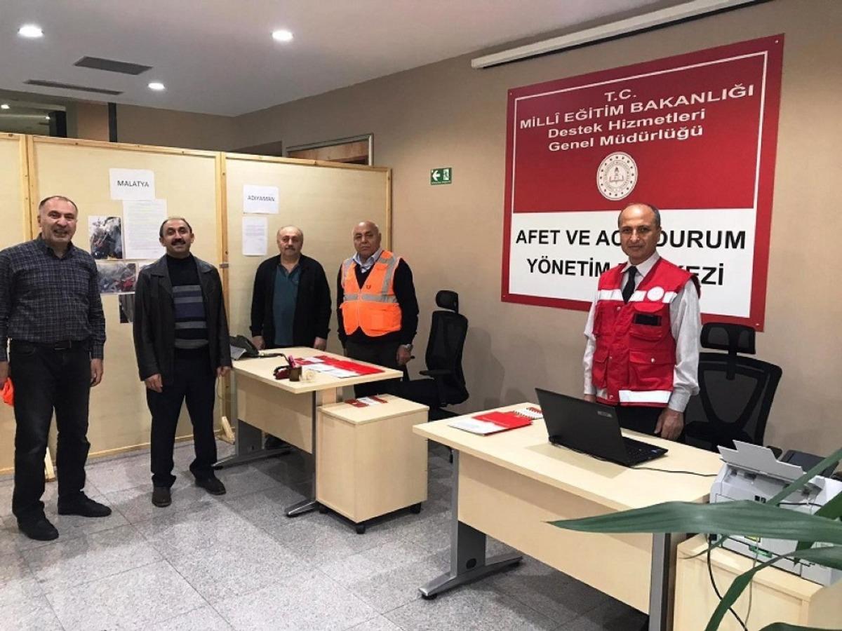 Depremzedeler i&ccedil;in psiko-sosyal m&uuml;dahale ekibi