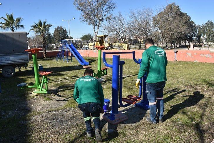 Ceyhan’da mahallelere sağlık ve temizlik çıkarması G3