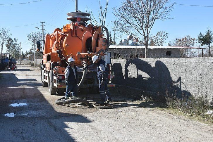 Ceyhan’da mahallelere sağlık ve temizlik çıkarması G5