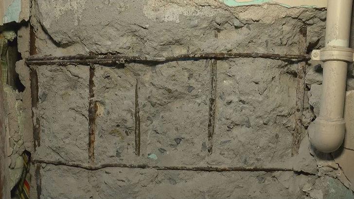 Mühüre rağmen ağır hasarlı binalarına döndüler G3