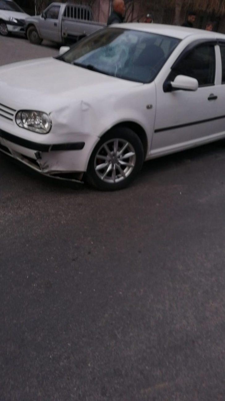 Elektrikli bisikletteki 2 kişi yaralandı G1