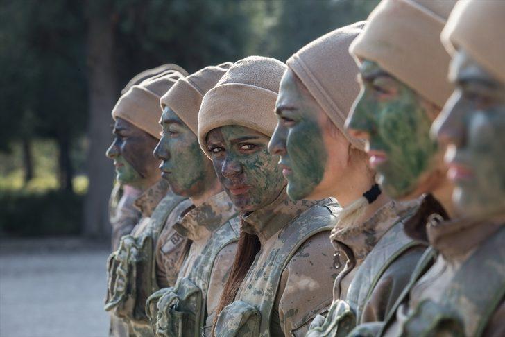 İşte Türkiye'nin ilk kadın jandarma komando astsubay adayları G1