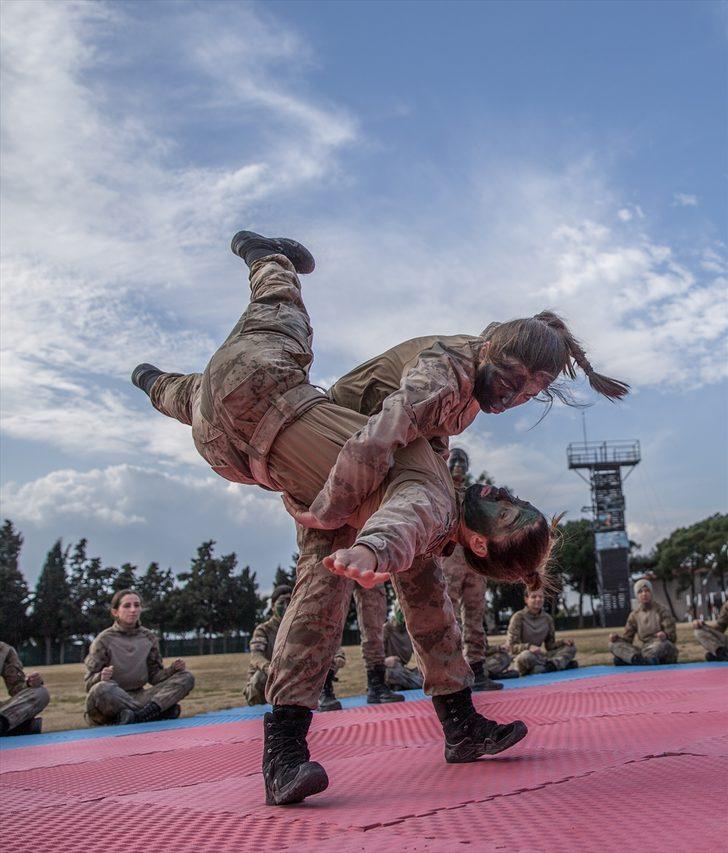 İşte Türkiye'nin ilk kadın jandarma komando astsubay adayları G2