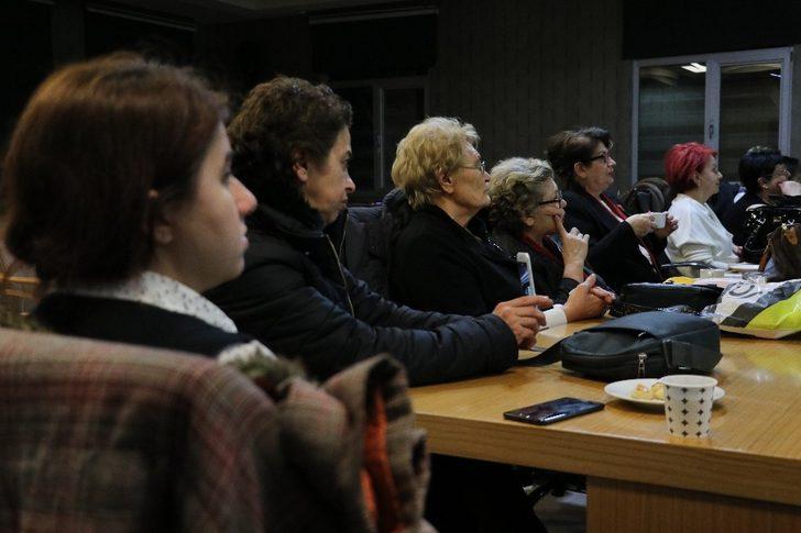 Dr. Gökosmanoğlu: “Diyabet ve obezitenin sebebi fast food tarzı beslenme” G2