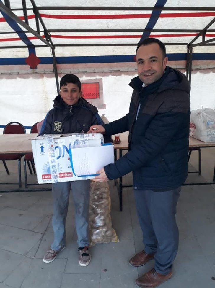 Tuzluca Belediyesi Tarafından Başlatılan Elazığ Deprem Kampanyasına Vatandaşlardan Büyük Destek. G4