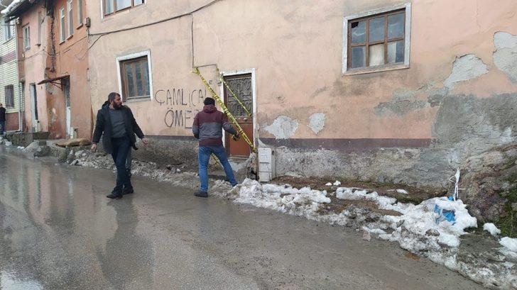 Kütahya’da korkunç olay! 6 ay boyunca köpekler cesedini parçalayıp yemiş! G2