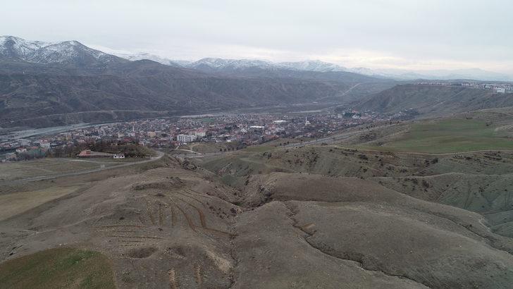 Bilim insanları, Elazığ'daki 6.8'lik depremde yüzey kırığı oluşmadığını saptadı G4